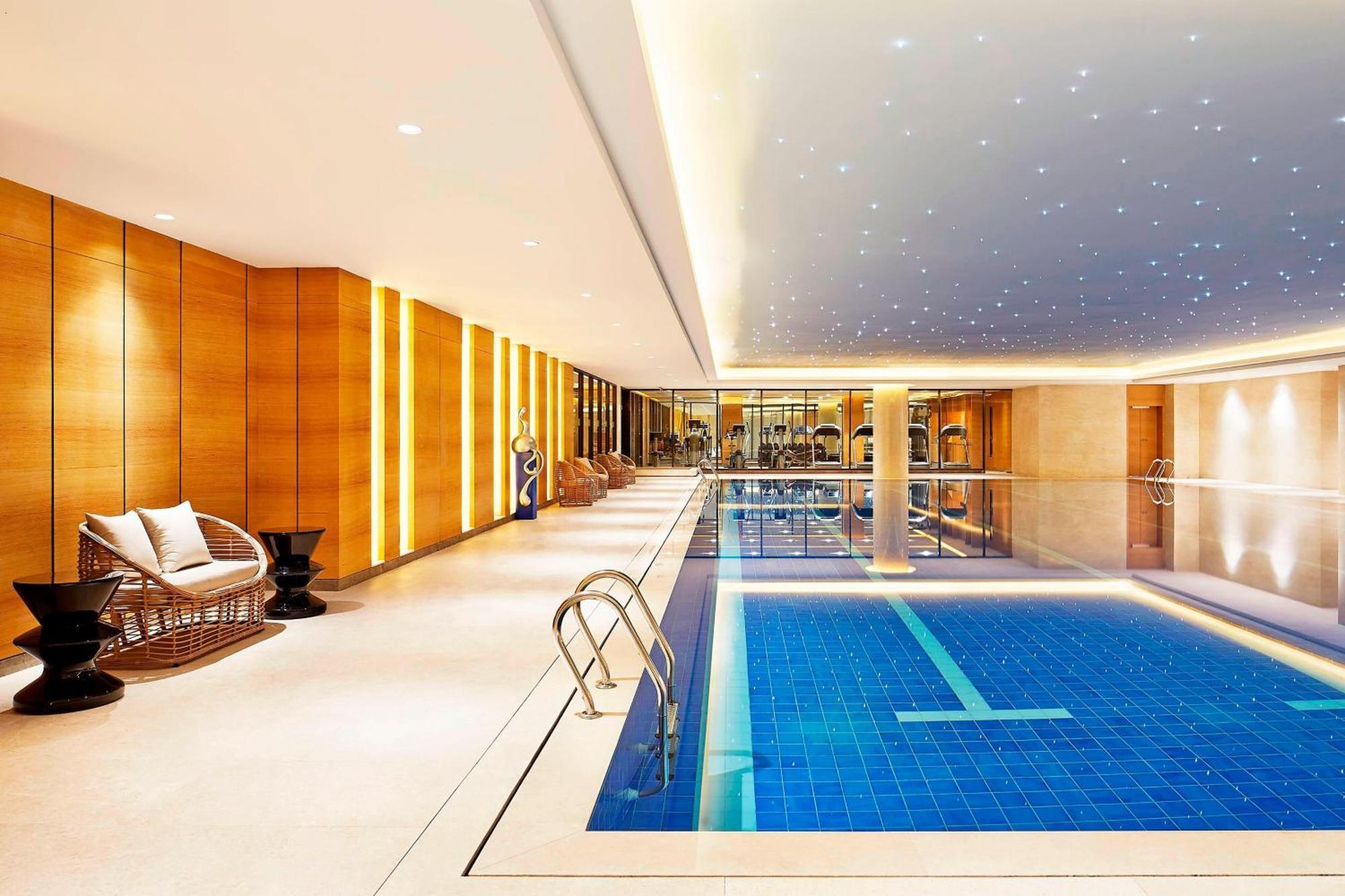 Sheraton Grand Zhengzhou Hotel Экстерьер фото