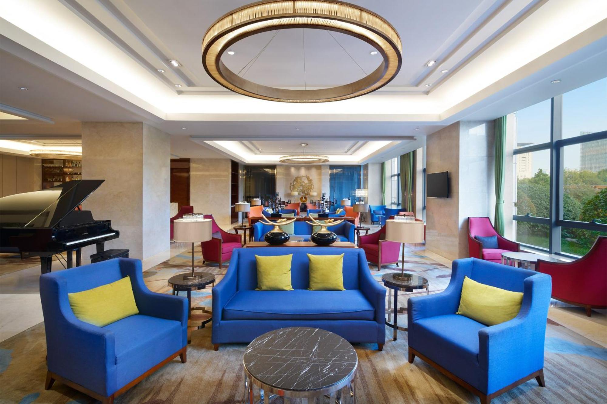 Sheraton Grand Zhengzhou Hotel Экстерьер фото