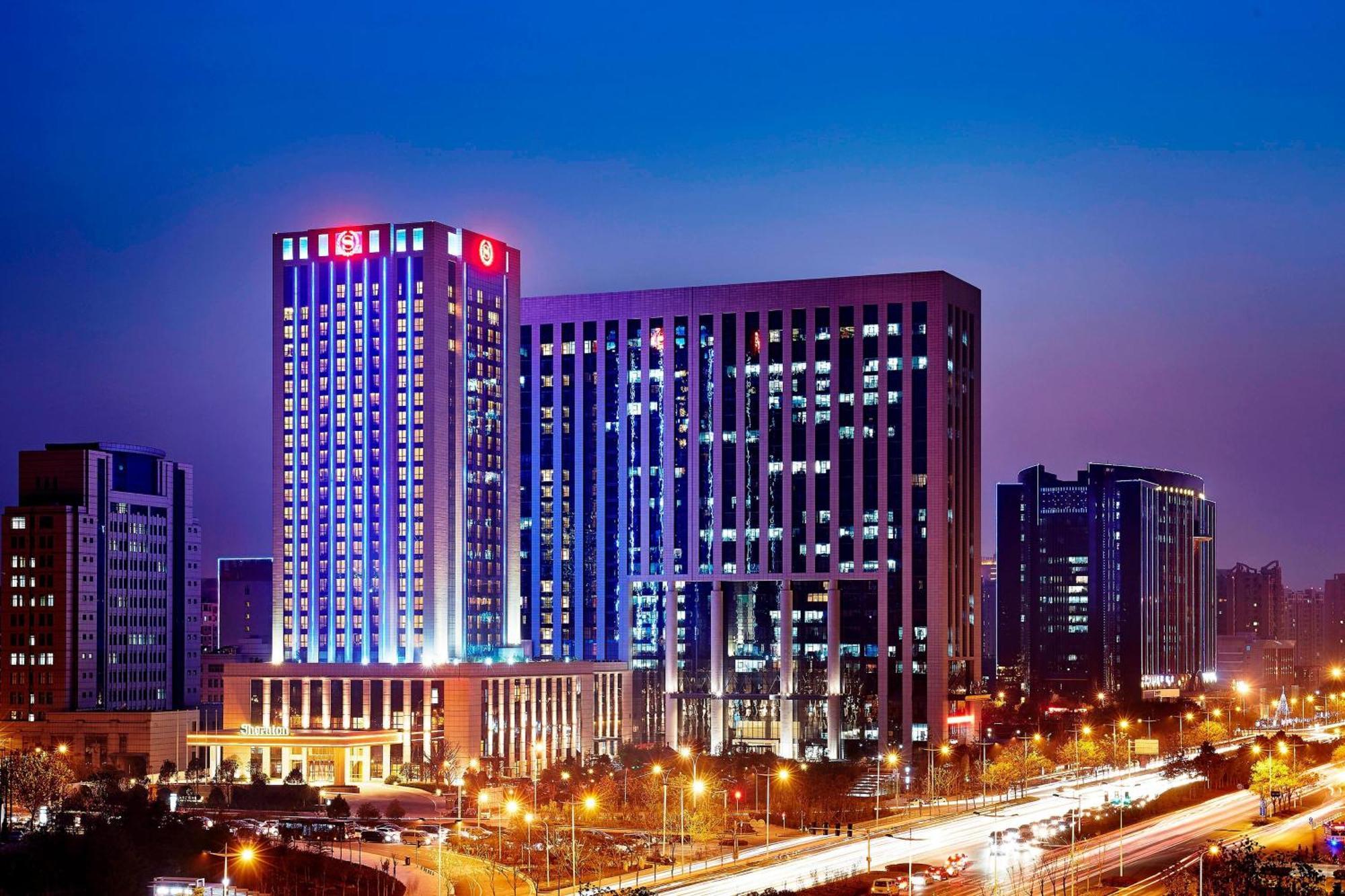 Sheraton Grand Zhengzhou Hotel Экстерьер фото